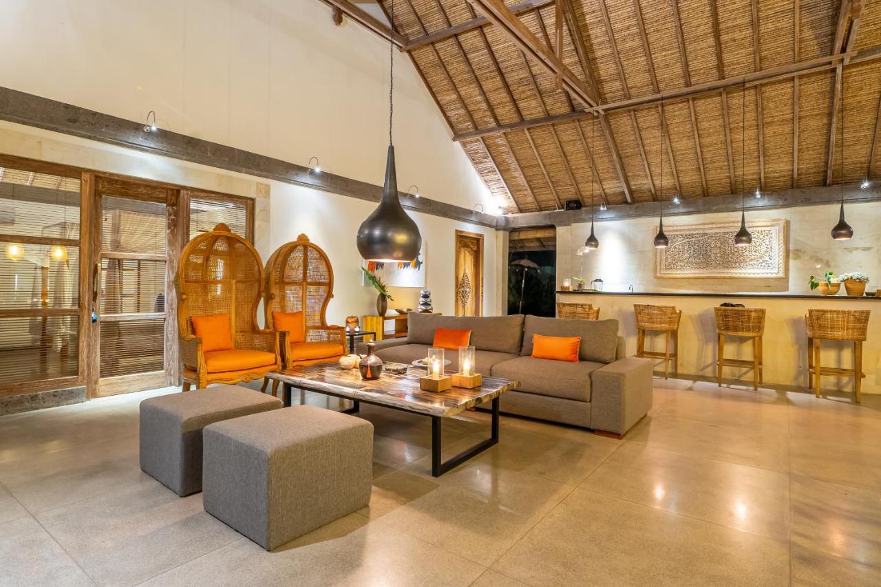 Rouge - Private Villa Jae Ubud Buitenkant foto